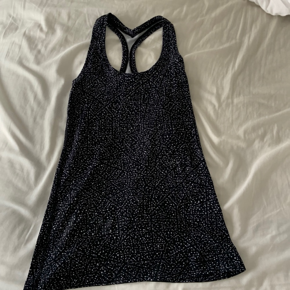 Lululemon tank top